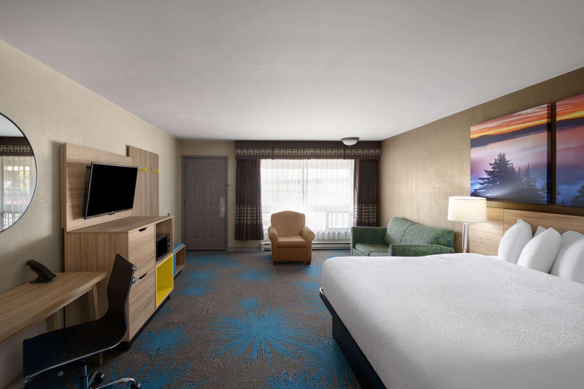 Days Inn by Wyndham Klamath Falls Bagian luar foto