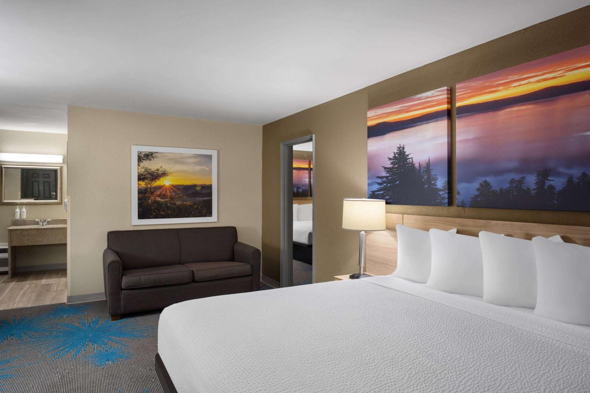 Days Inn by Wyndham Klamath Falls Bagian luar foto